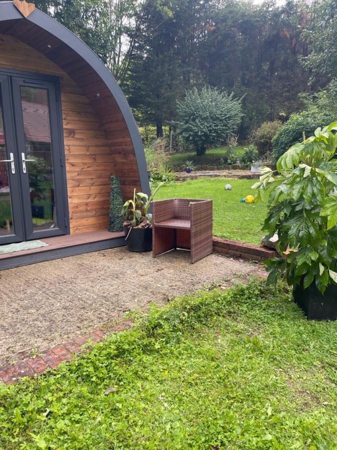 South Lodge House Dormansland Luaran gambar