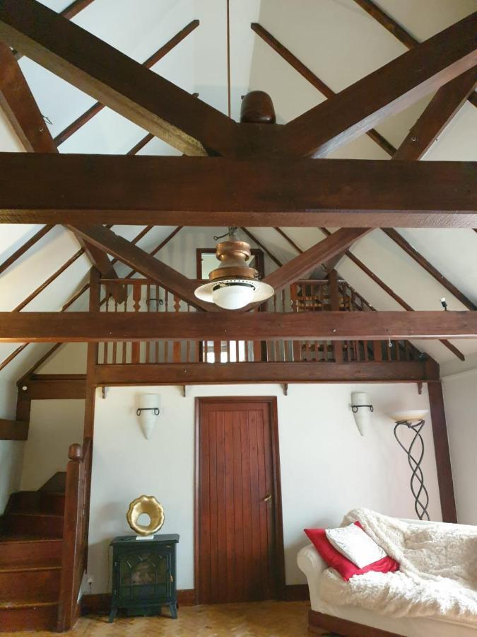 South Lodge House Dormansland Luaran gambar