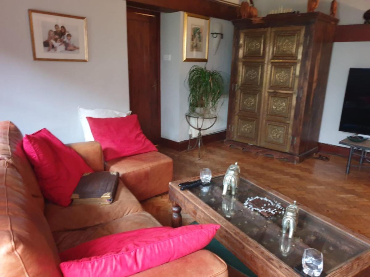 South Lodge House Dormansland Luaran gambar